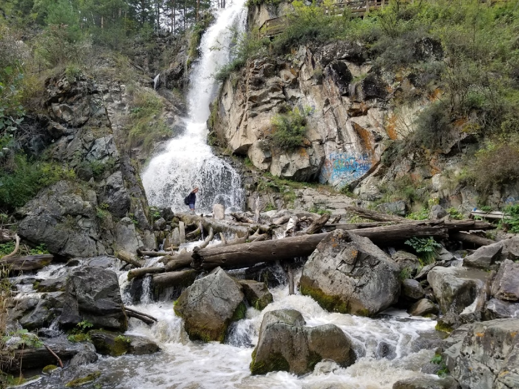 Красивая легенда создания Камышлинского водопада